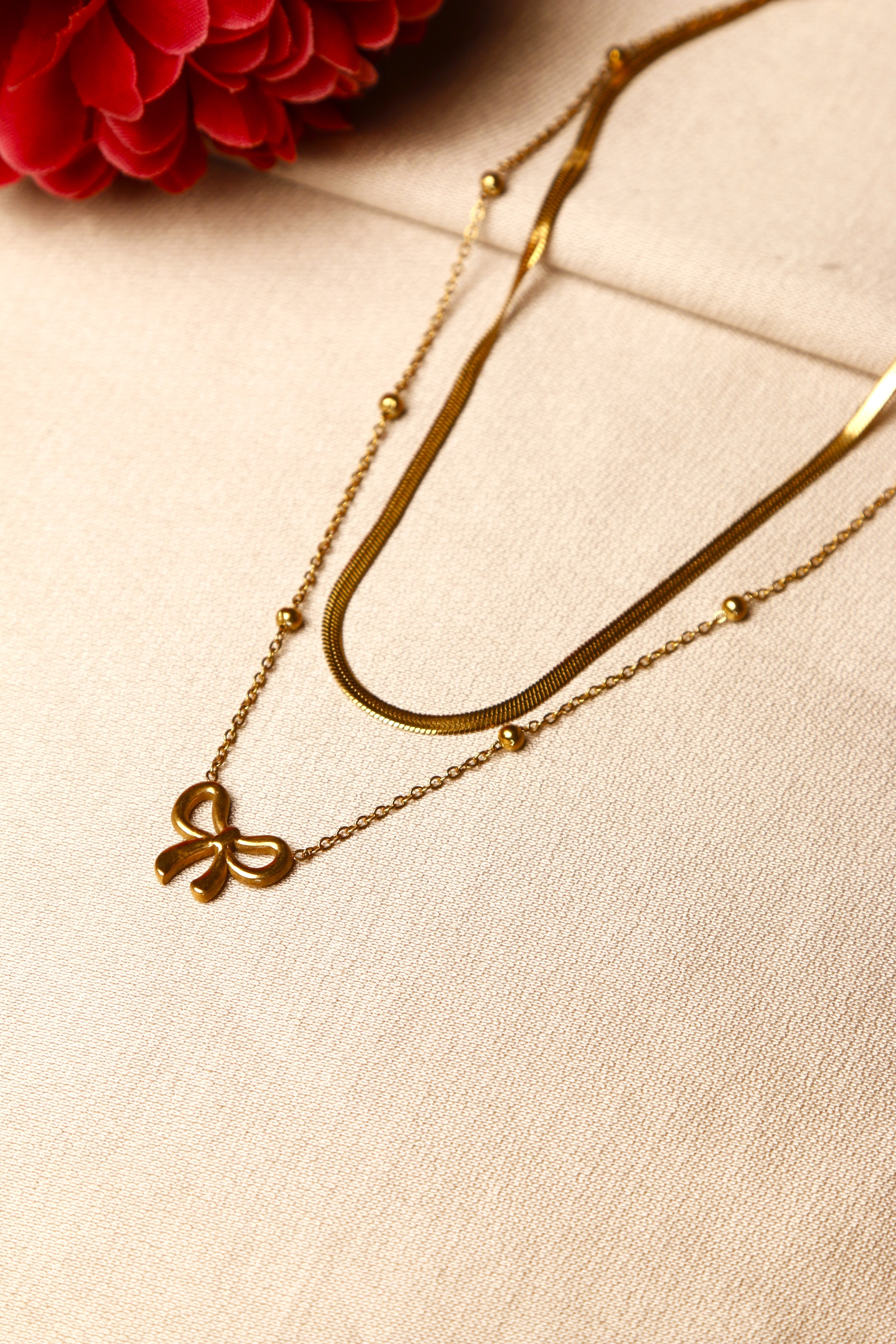 Gold Bow Necklace Jewellery