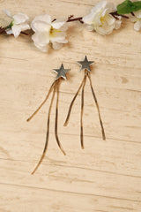 Star Type Earrings for a Glamorous Look