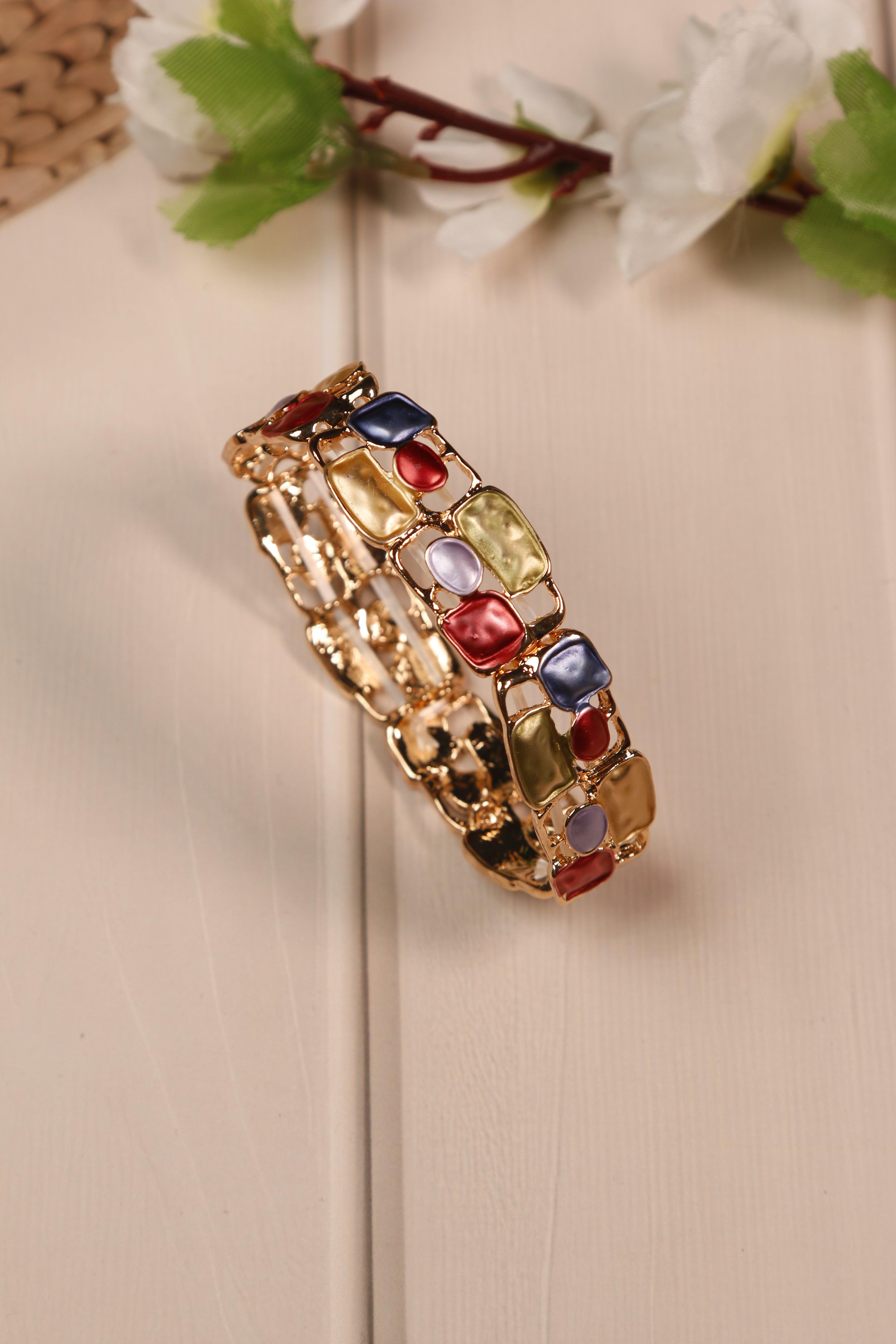 Vibrant anti-tarnish bracelet with skin-friendly design.