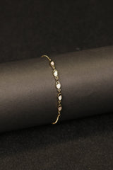 Minimalist anti-tarnish bracelet with skin-friendly finish.